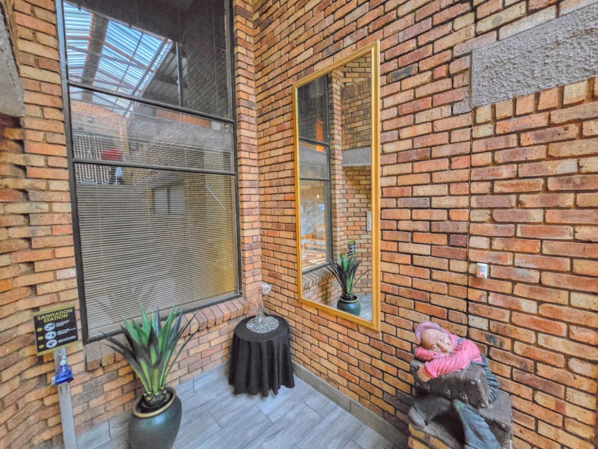  of property in Sinoville