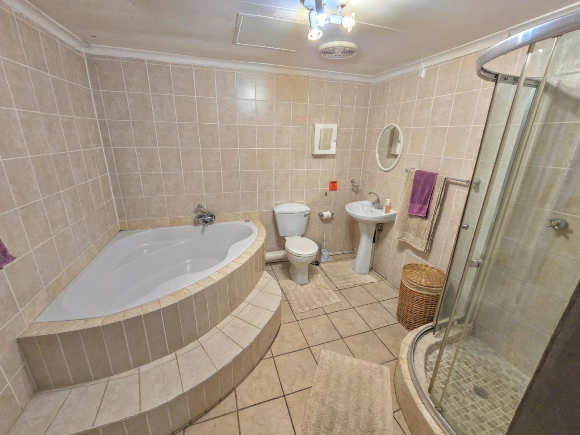  of property in Sinoville