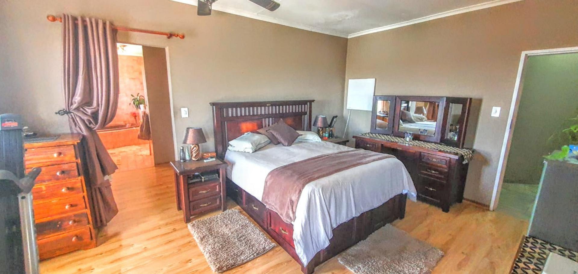  of property in Sinoville