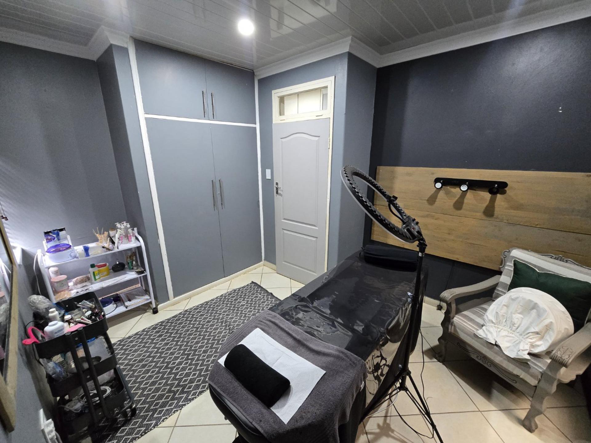  of property in Annlin