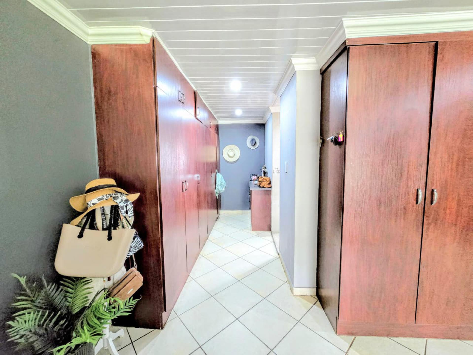  of property in Annlin