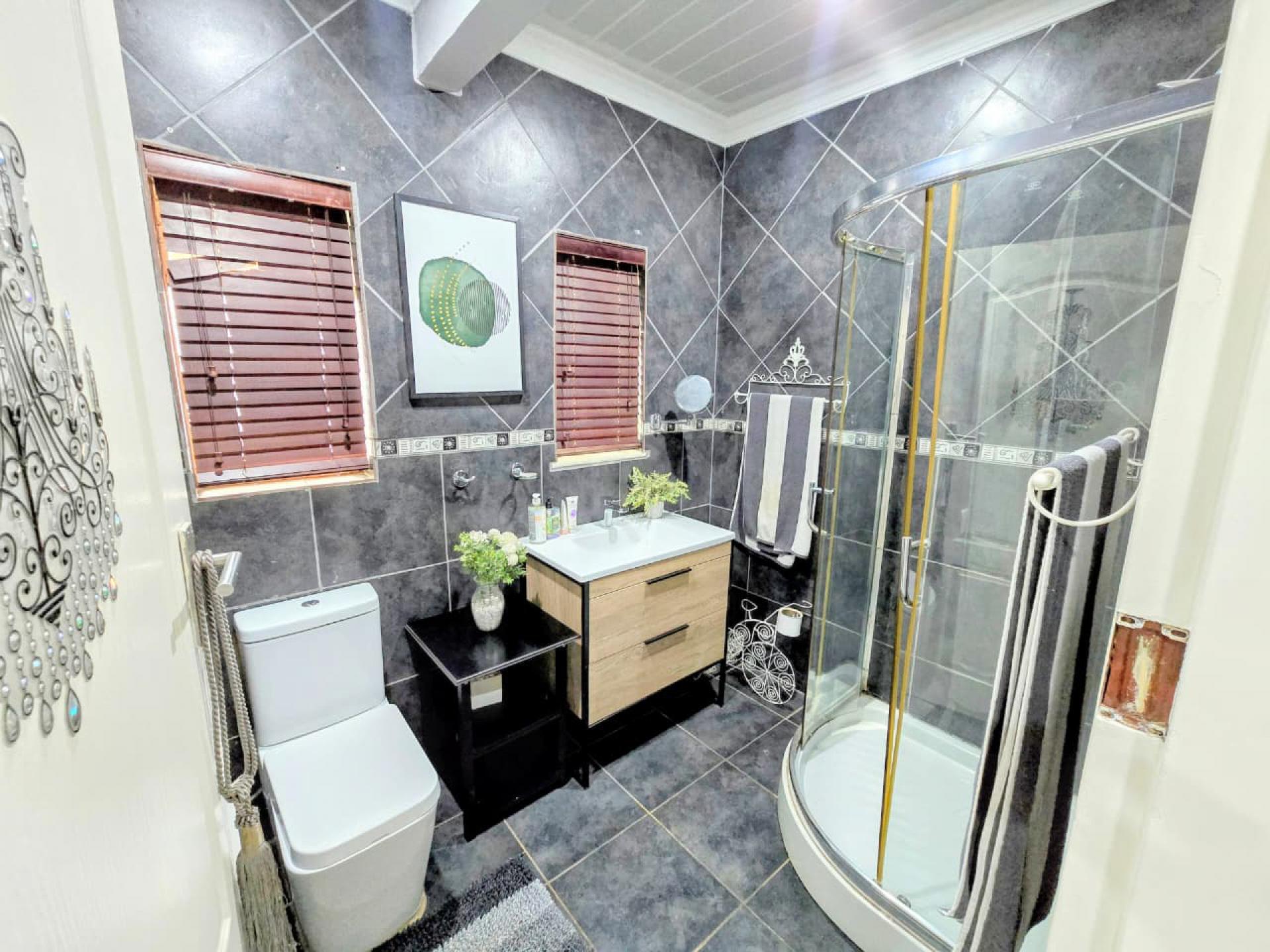  of property in Annlin