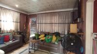 Lounges - 15 square meters of property in Soshanguve