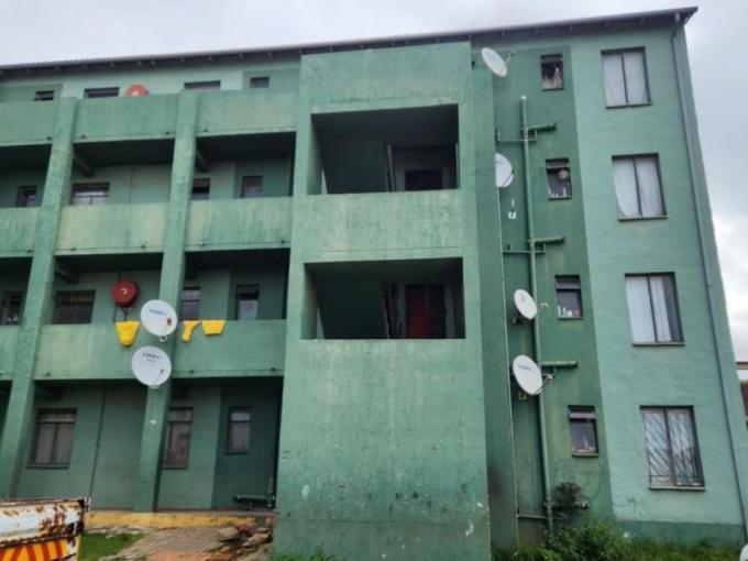 2 Bedroom Apartment for Sale For Sale in Fleurhof - MR709347