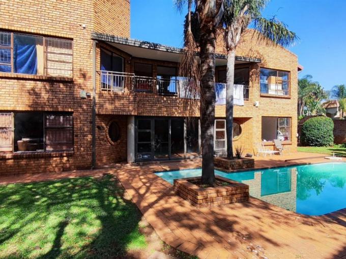 4 Bedroom House for Sale For Sale in Meyersdal - MR709380