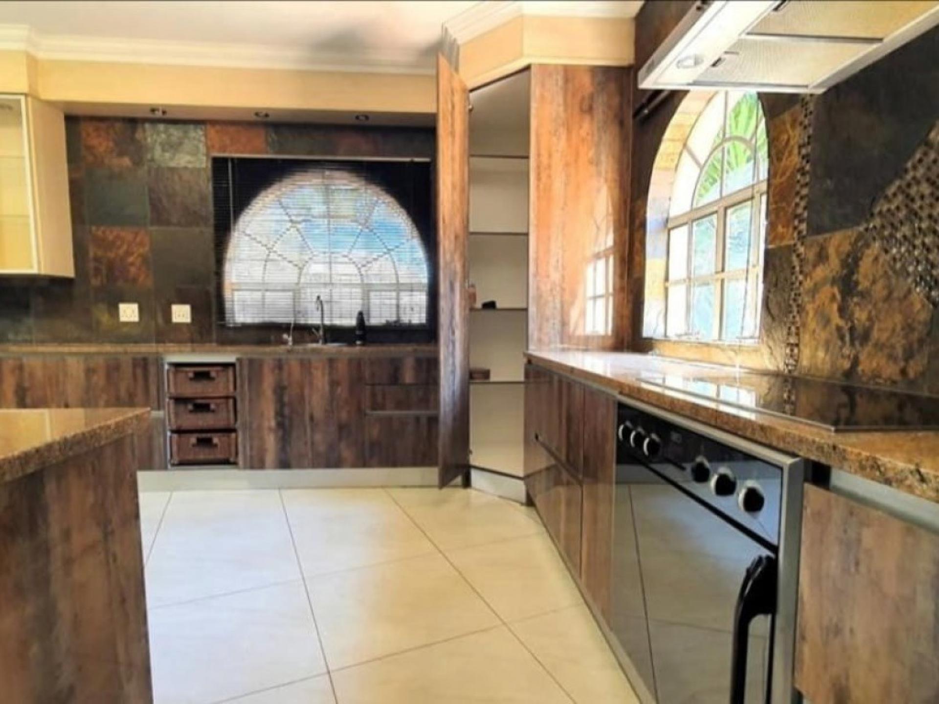  of property in Parkhaven