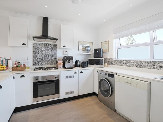 2 Bedroom Apartment for Sale For Sale in Woodbridge Island - MR709389