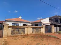 3 Bedroom 2 Bathroom House for Sale for sale in Vosloorus