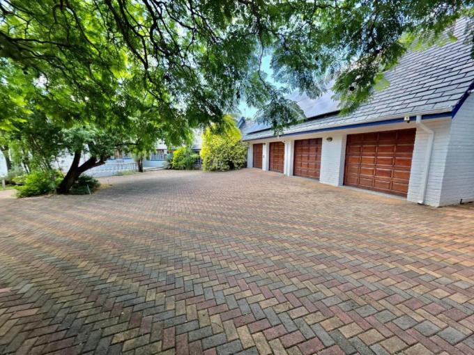 6 Bedroom Simplex for Sale For Sale in Alberton - MR709414