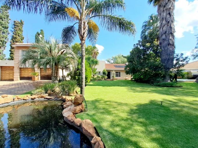 6 Bedroom House for Sale For Sale in Parkhill Gardens - MR709417