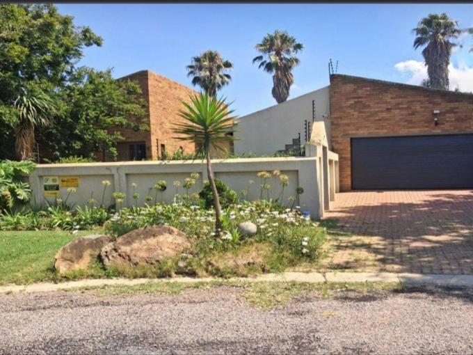 3 Bedroom House for Sale For Sale in Boksburg - MR709429