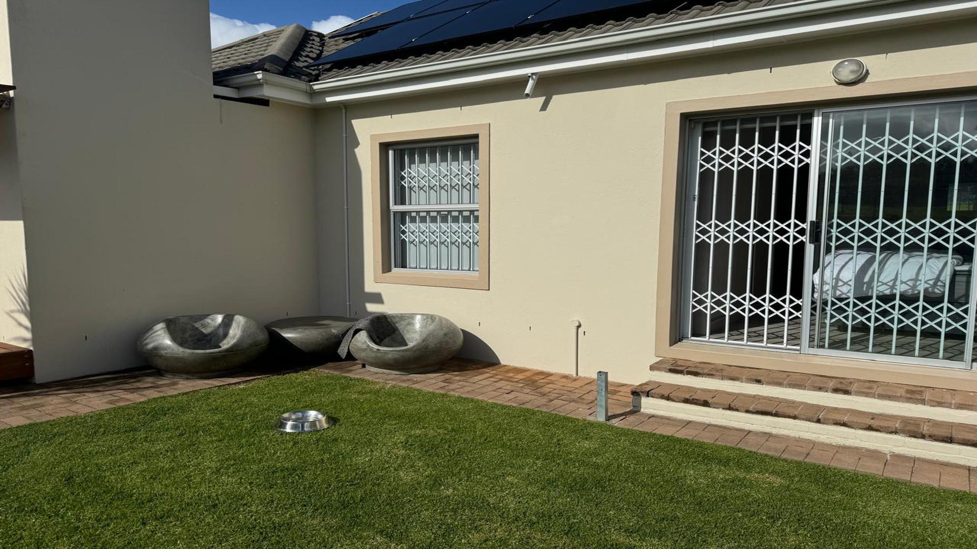 Garden of property in Sonstraal Heights