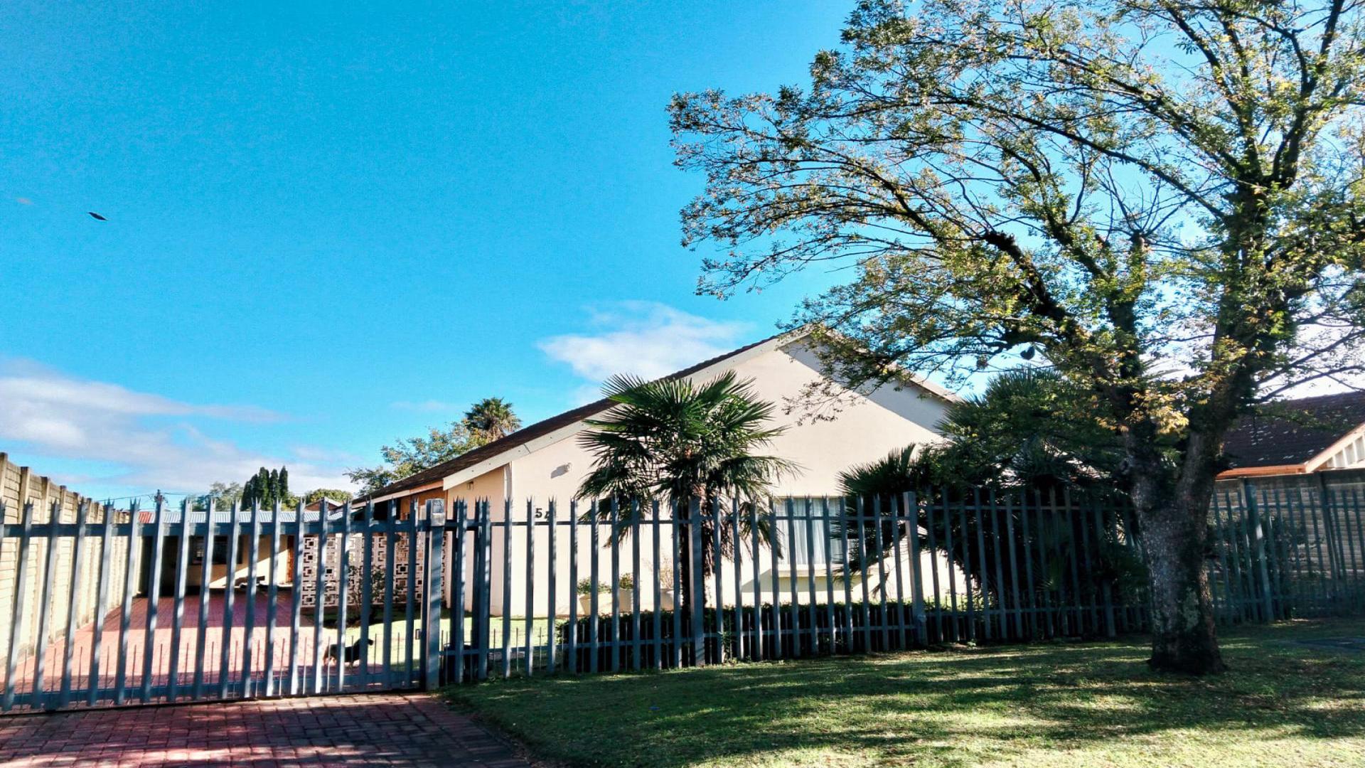 Front View of property in Nigel