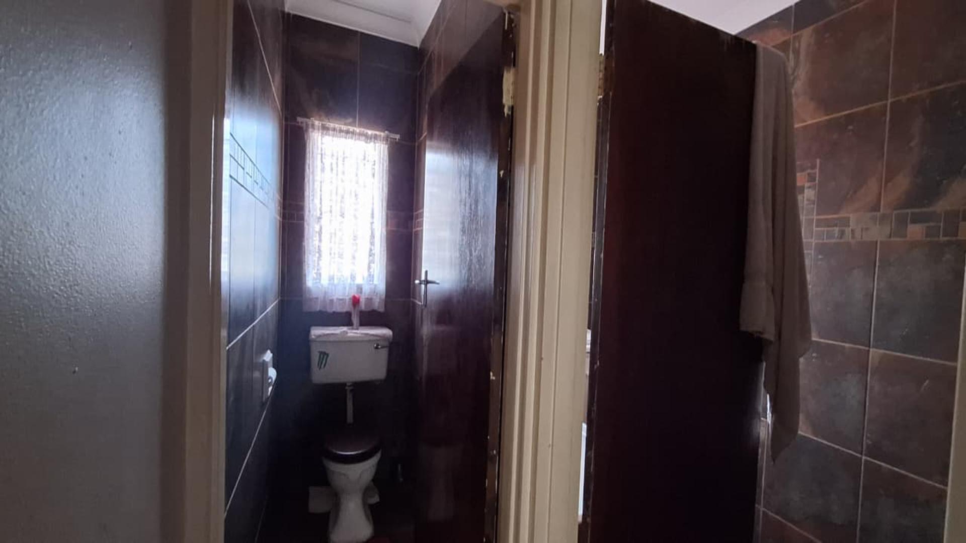 Spaces - 30 square meters of property in Nigel