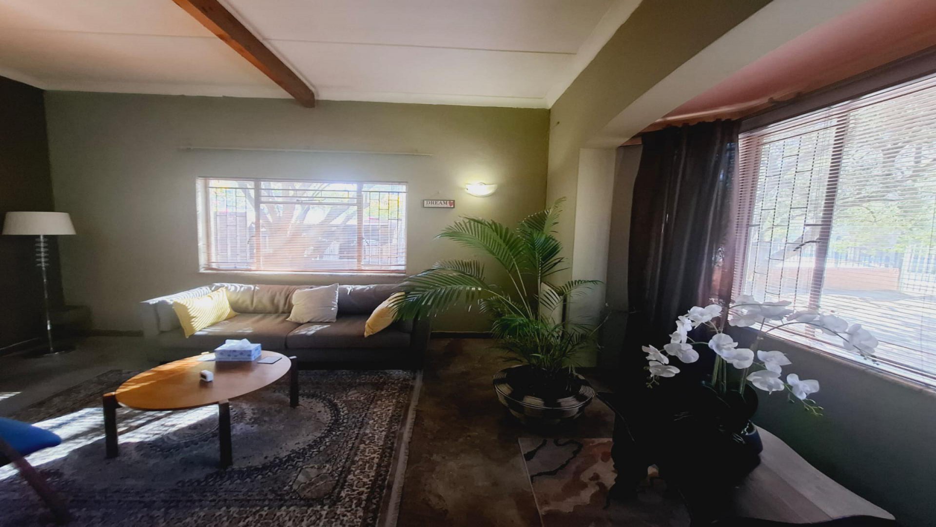 Lounges of property in Sunnyside