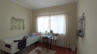 Bed Room 2 - 14 square meters of property in Sunnyside