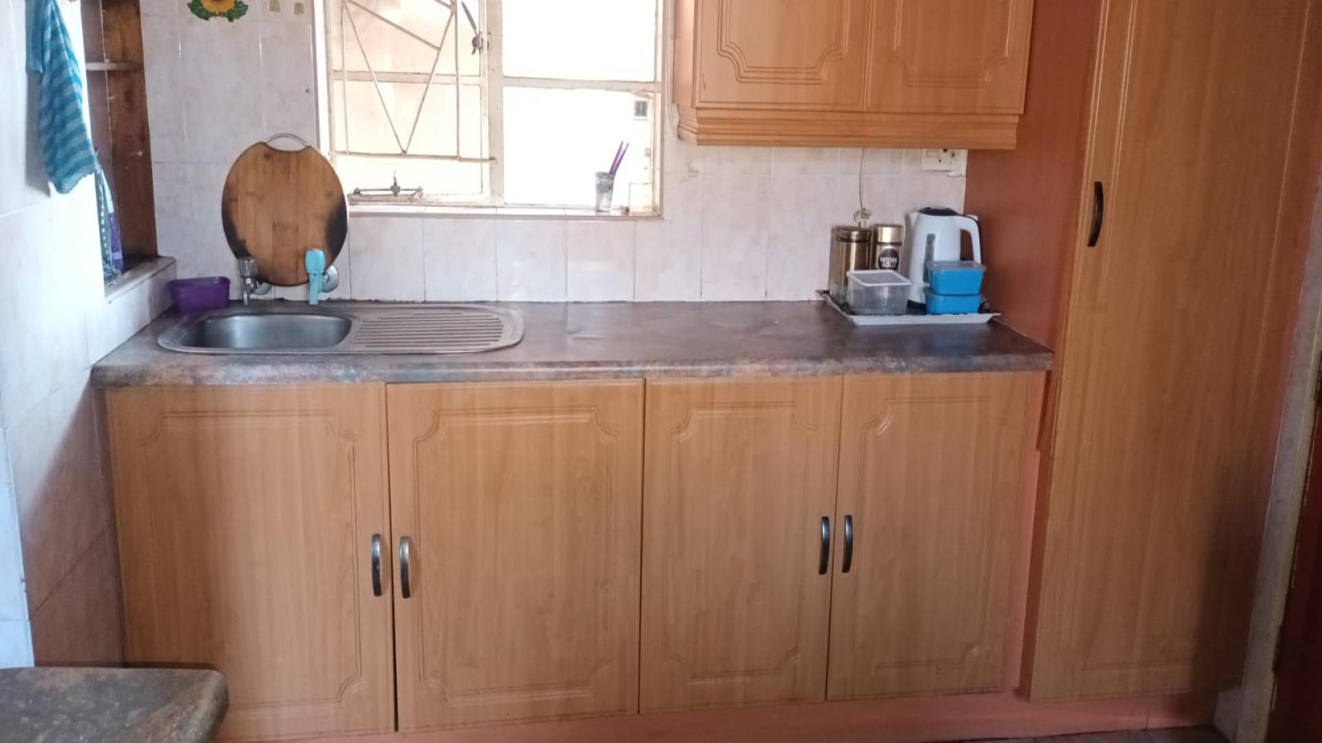 Kitchen - 14 square meters of property in Danville