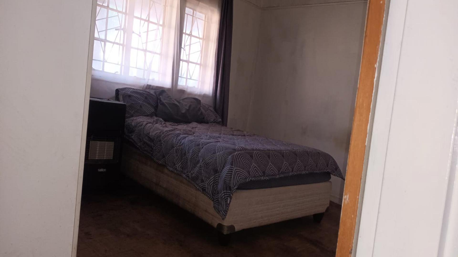 Bed Room 2 - 12 square meters of property in Danville