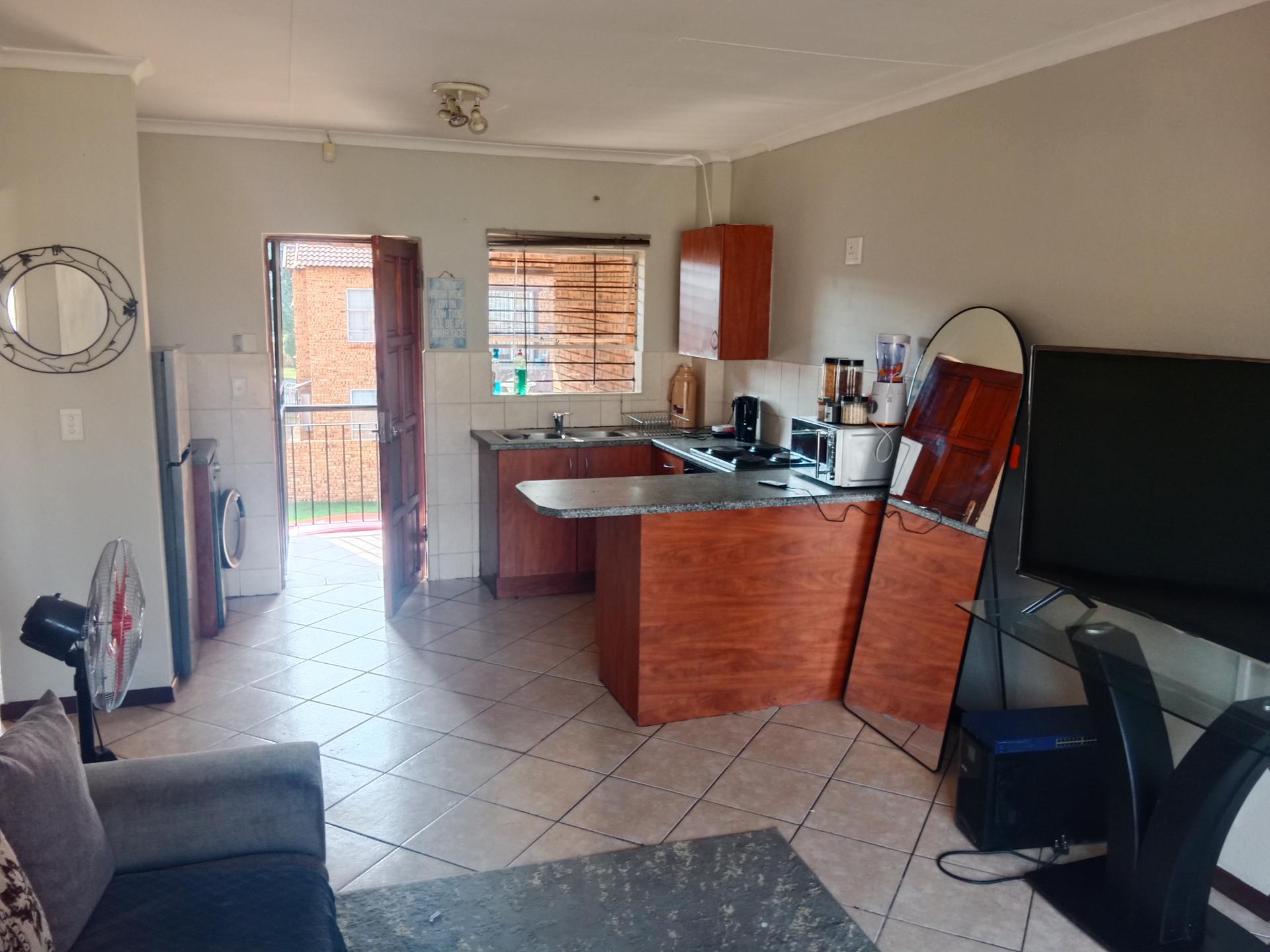  of property in Honey Park