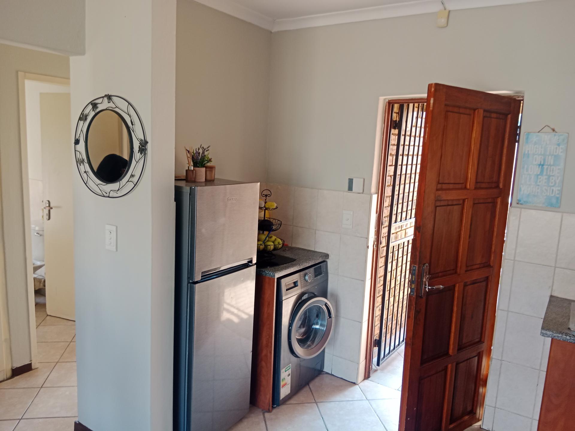  of property in Honey Park