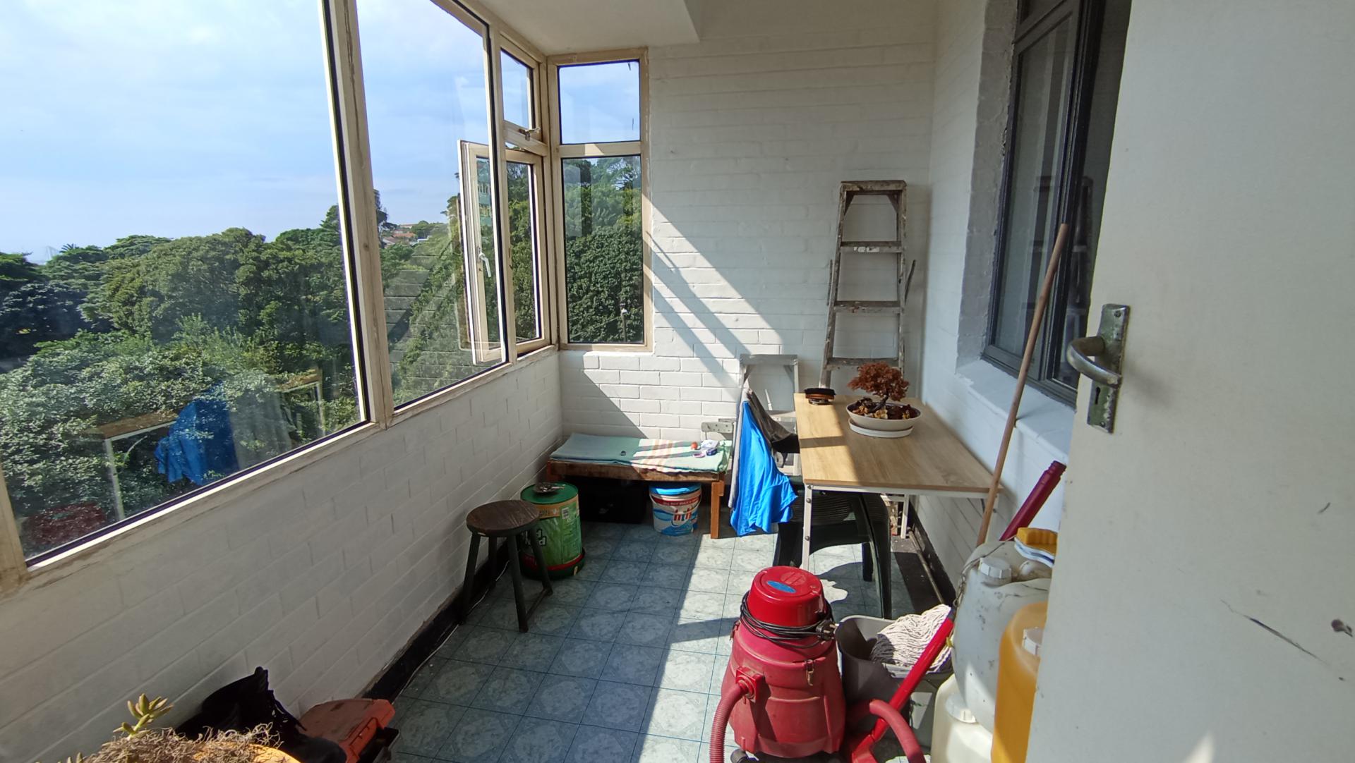 Patio - 7 square meters of property in Ocean View - DBN