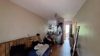 Lounges - 21 square meters of property in President Ridge