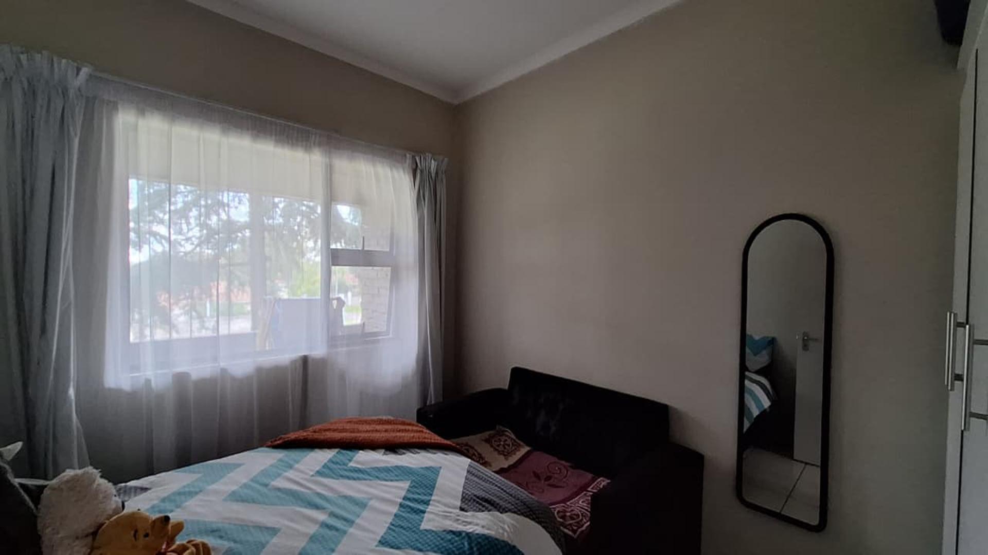 Bed Room 2 - 12 square meters of property in Rynfield AH
