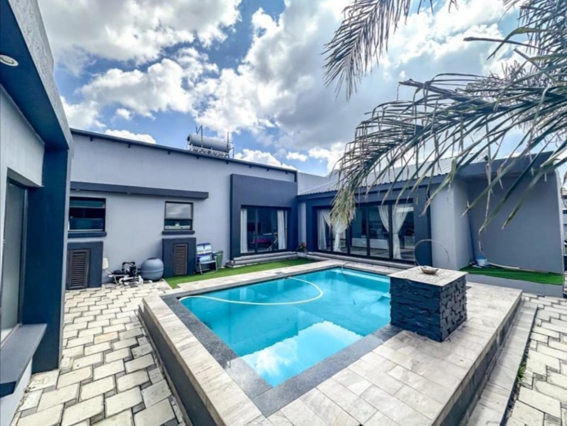 of property in Helderwyk Estate