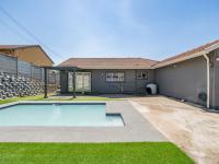  of property in Queensburgh