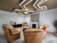  of property in De Deur