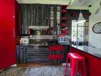  of property in De Deur