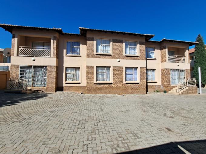 1 Bedroom Apartment to Rent in Rensburg - Property to rent - MR709508