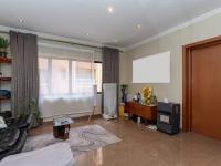  of property in Bedford Gardens