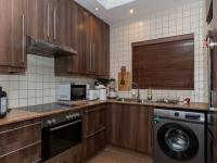  of property in Bedford Gardens