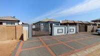 3 Bedroom 1 Bathroom House for Sale for sale in Soshanguve East