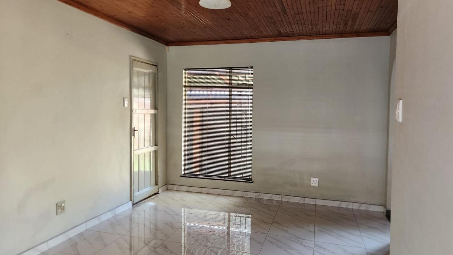 Lounges of property in Secunda