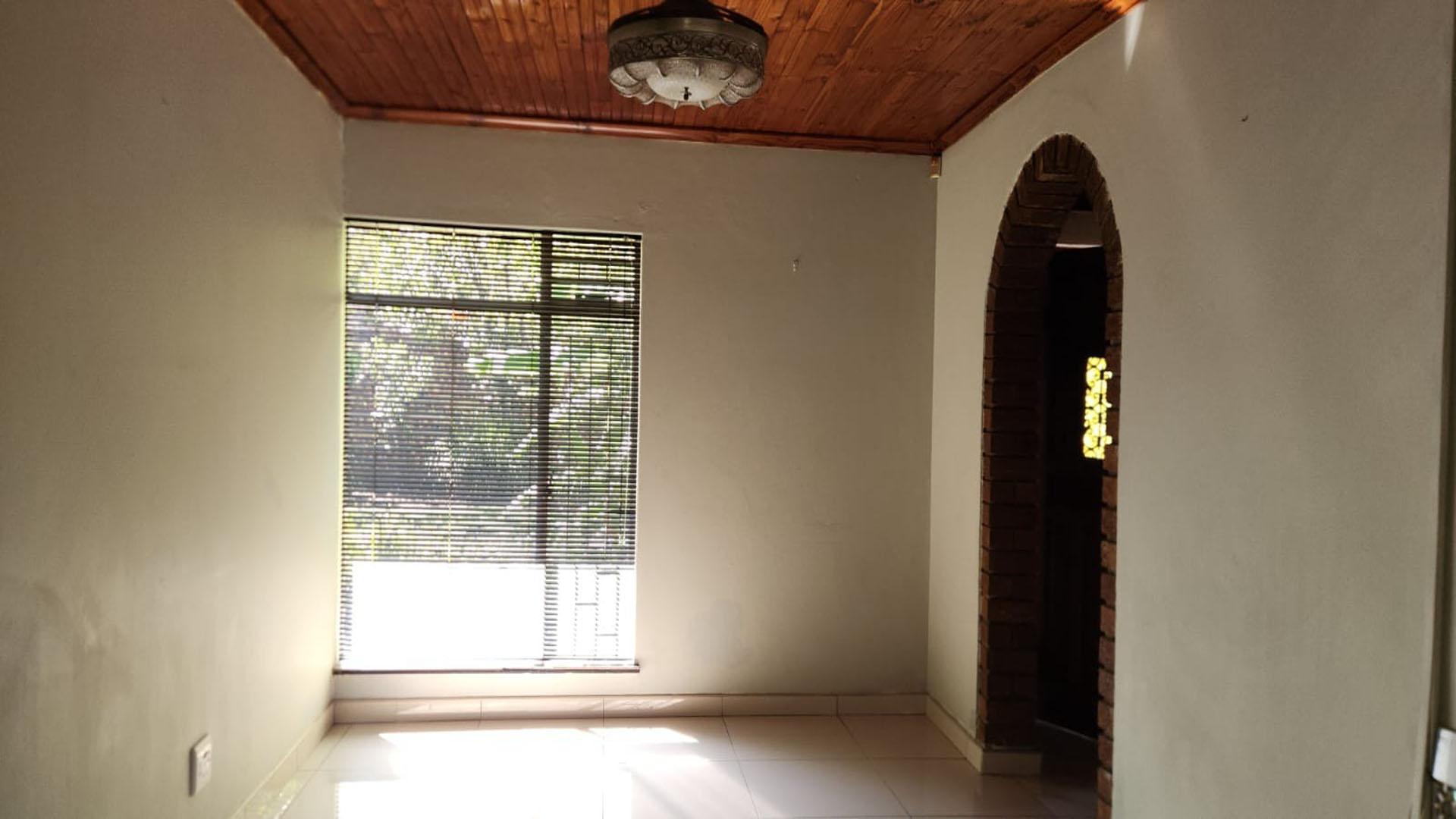 Spaces of property in Secunda