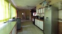 Kitchen - 19 square meters of property in Parktown Estate