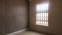 Bed Room 1 - 13 square meters of property in Crystal Park