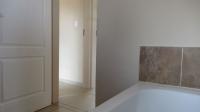 Bathroom 1 - 5 square meters of property in Crystal Park