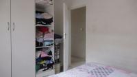 Bed Room 1 - 12 square meters of property in Devland
