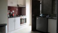 Kitchen - 8 square meters of property in Devland