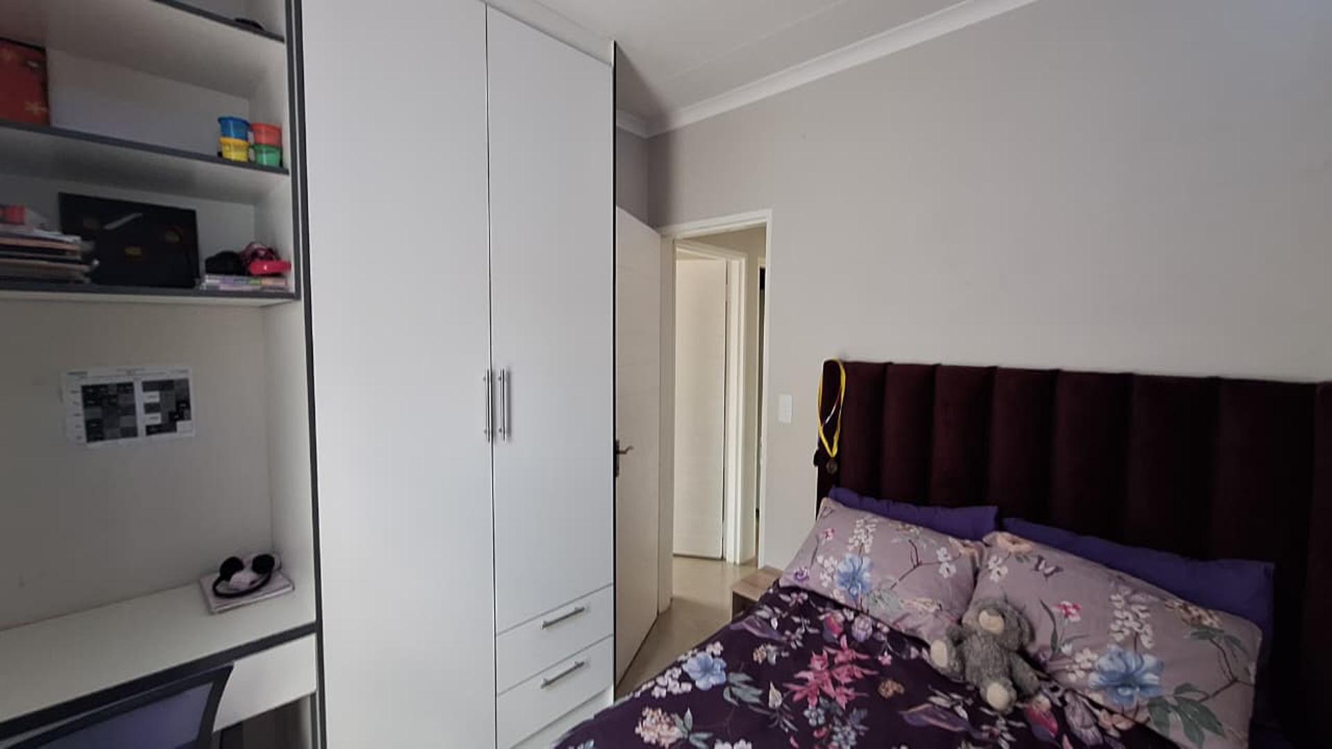 Bed Room 2 - 10 square meters of property in Tirong 