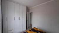 Bed Room 1 - 15 square meters of property in Tirong 