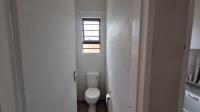 Bathroom 1 - 2 square meters of property in Tirong 