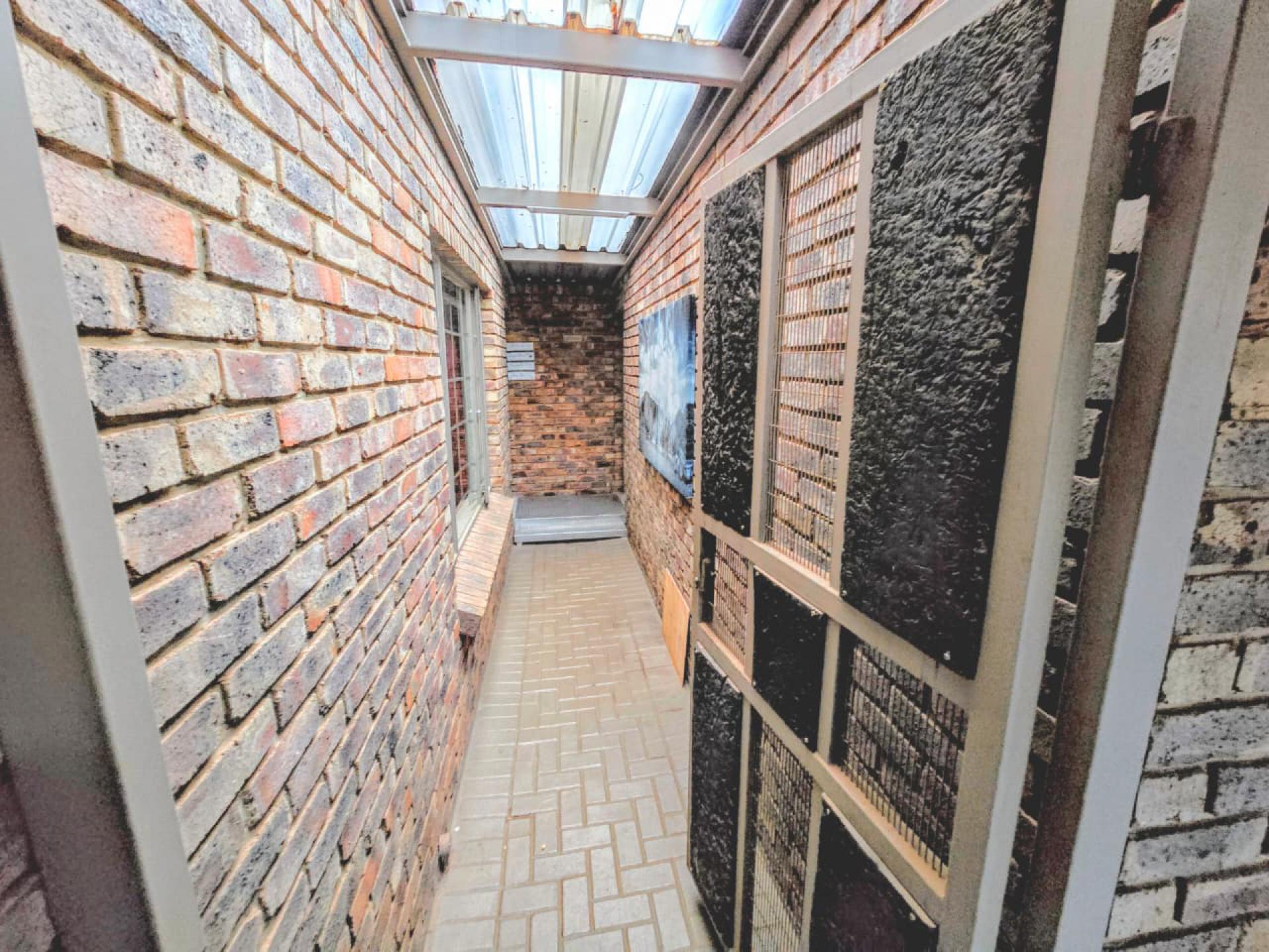  of property in Montana Park