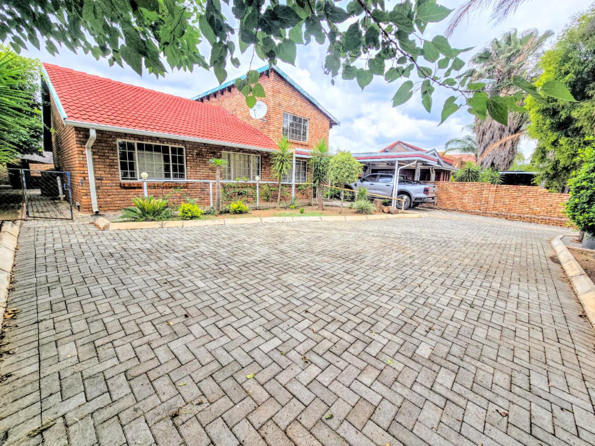  of property in Annlin