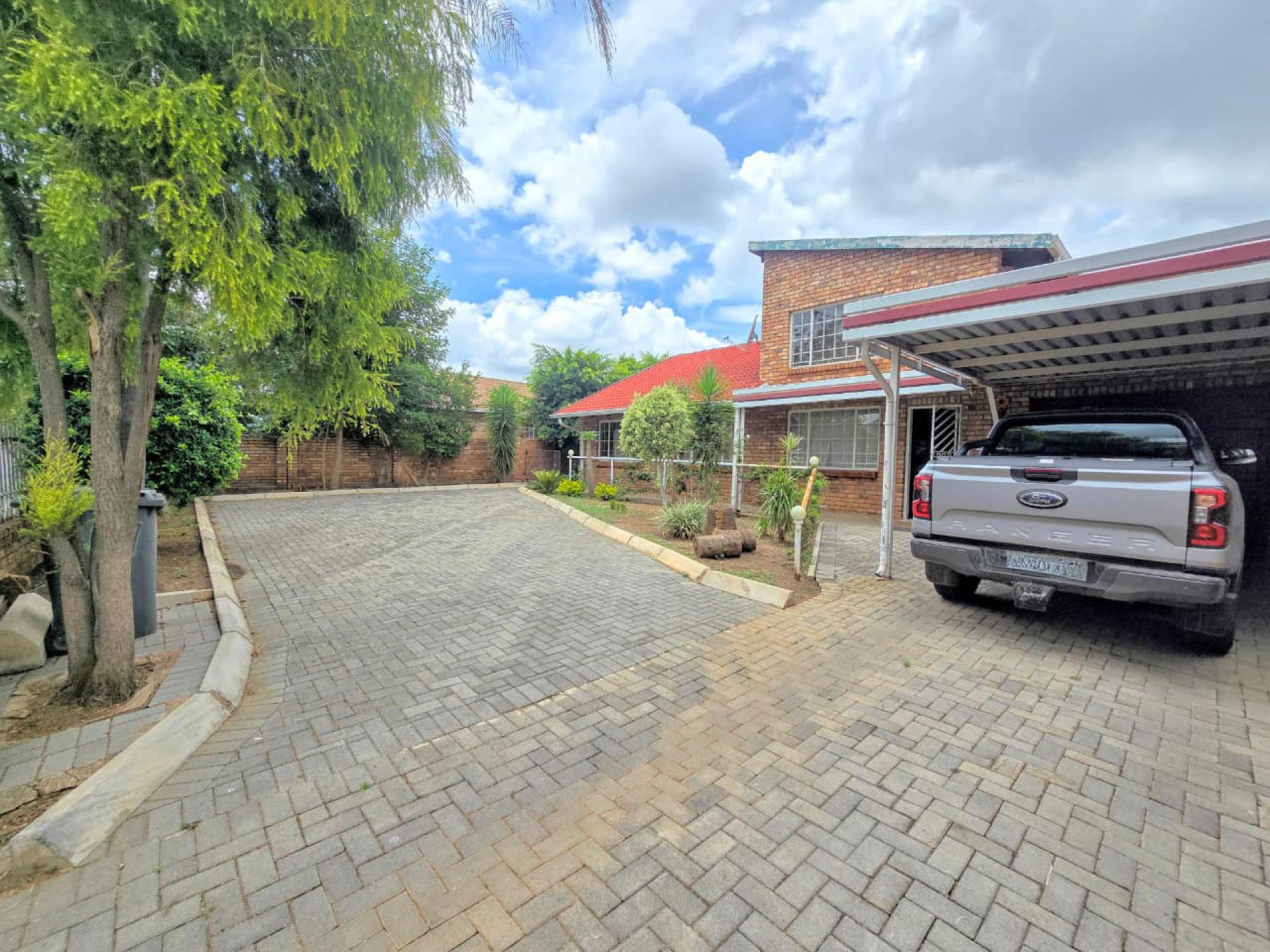  of property in Annlin