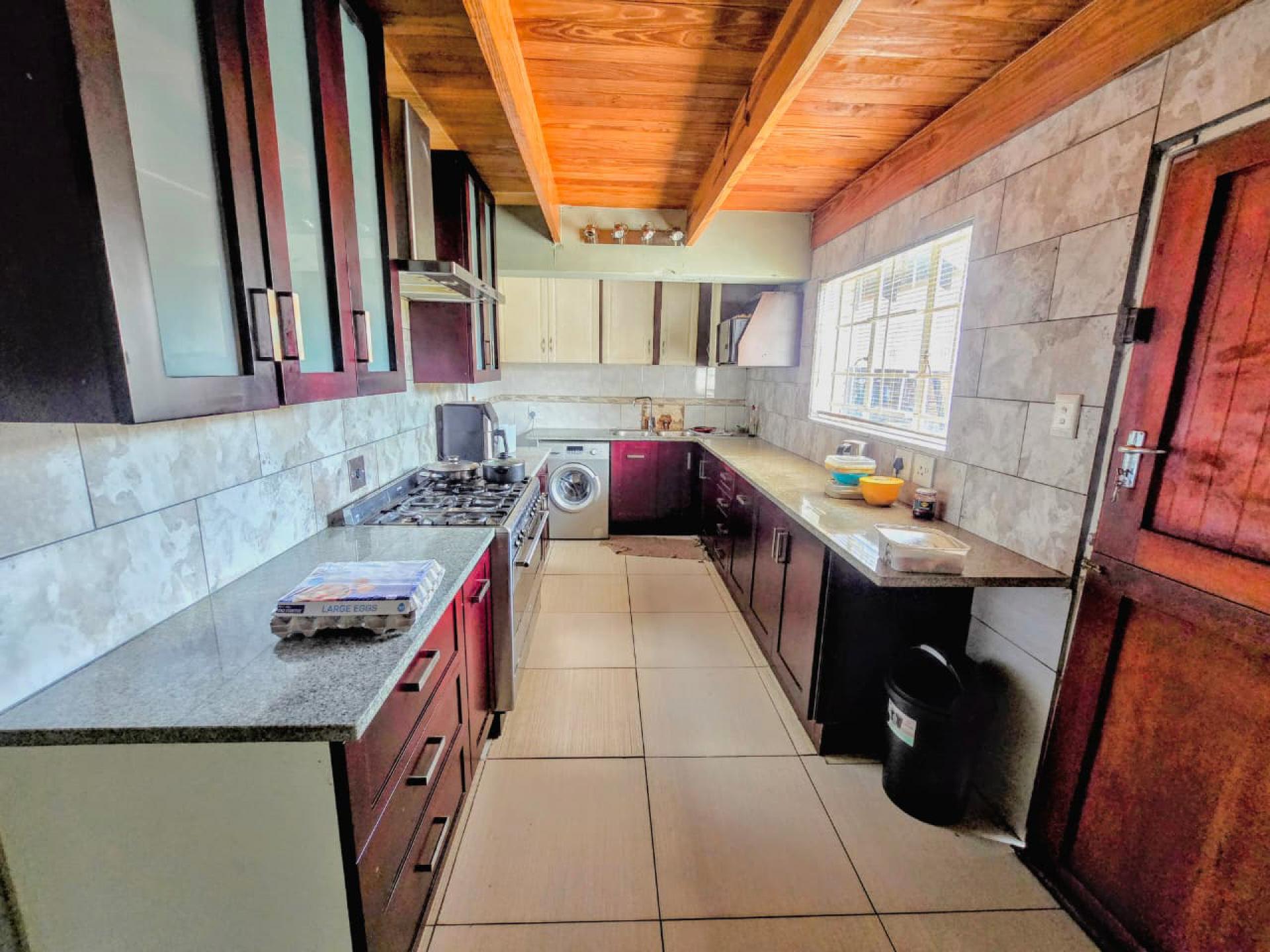  of property in Annlin