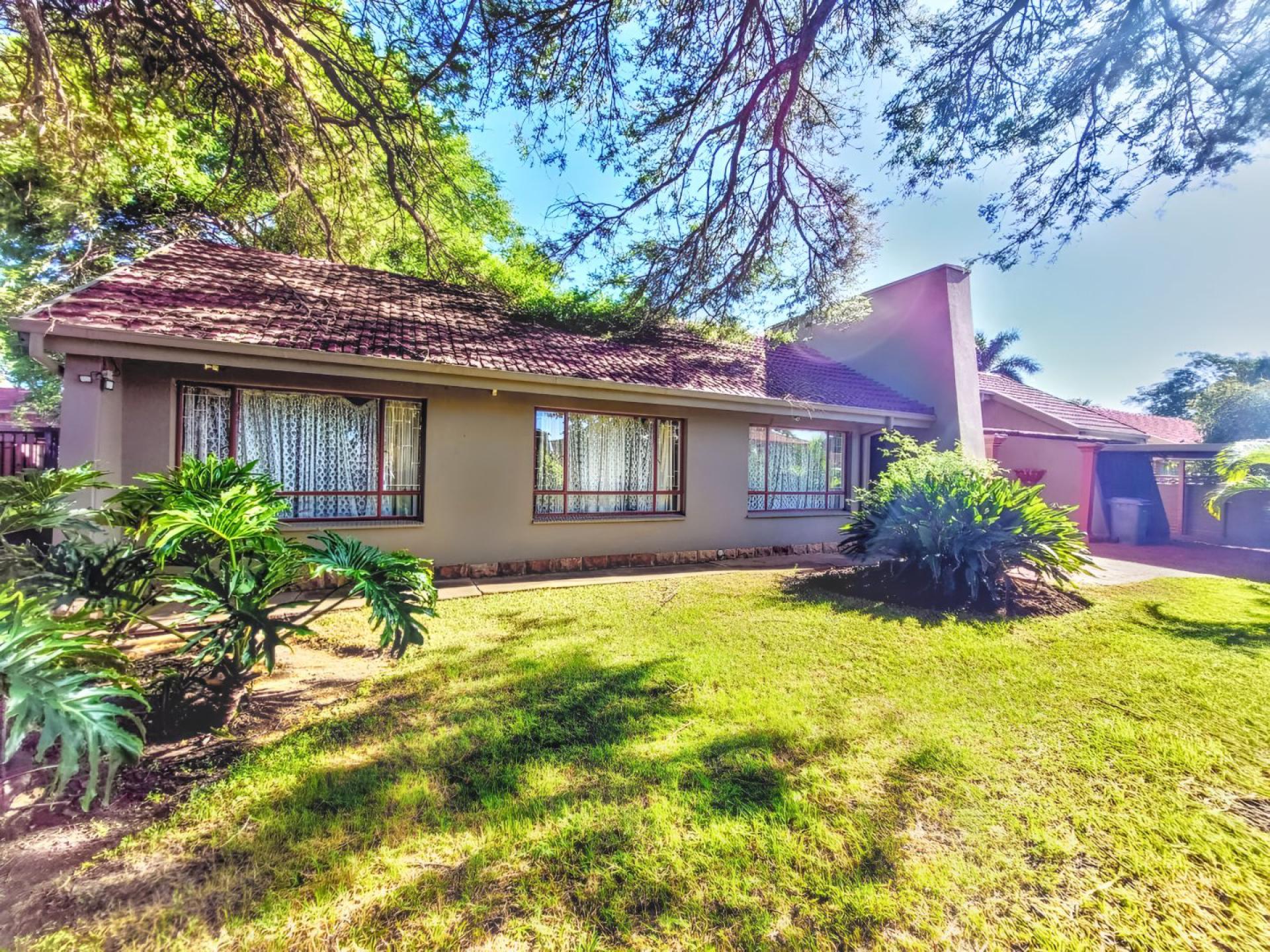  of property in Sinoville